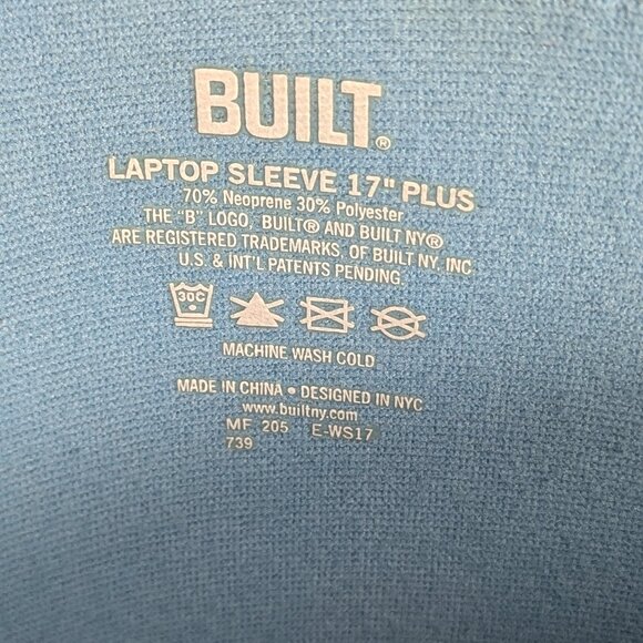 BUILT Black Neoprene 17" Laptop Tablet Padded Sleeve - Picture 4 of 4